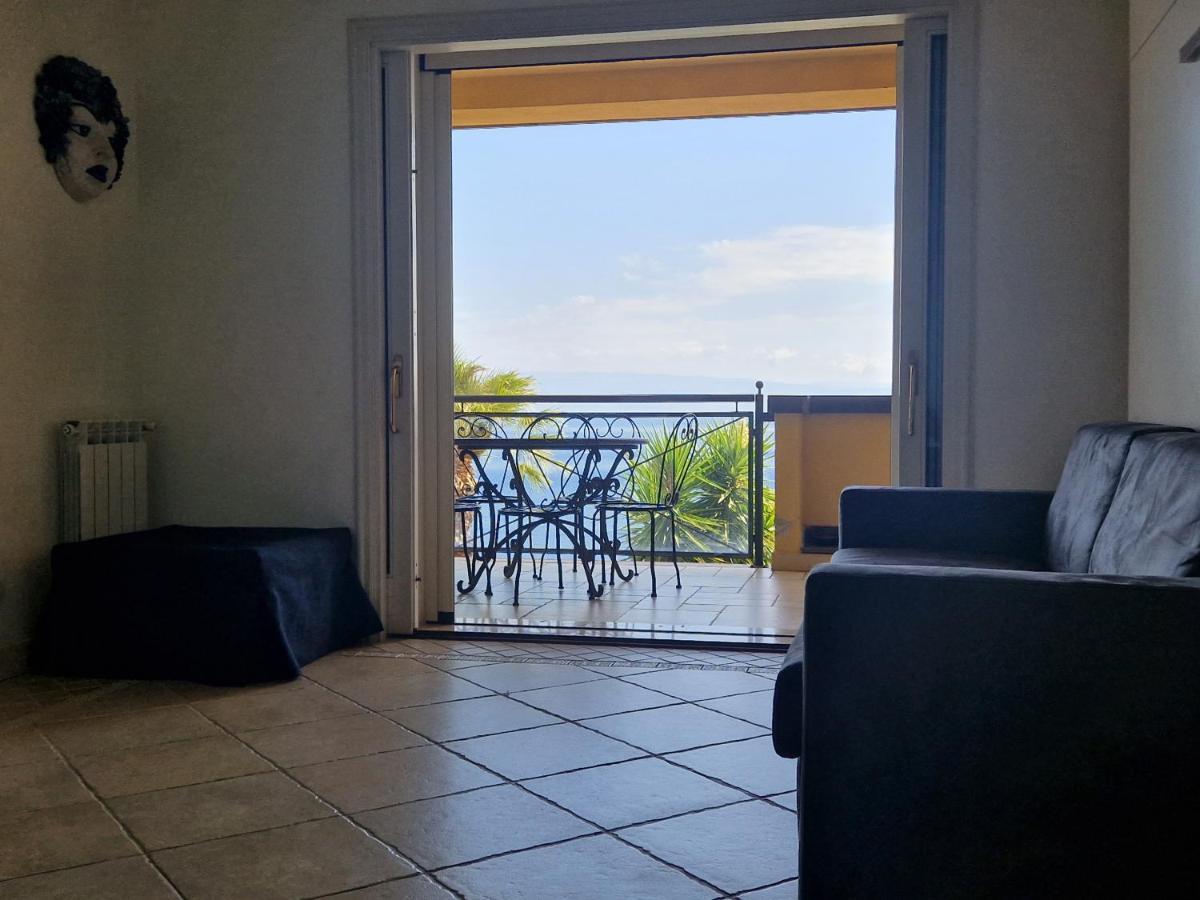 Taormina Bella Vista Apartment In Center With Pool By Taormina Holidays Dış mekan fotoğraf