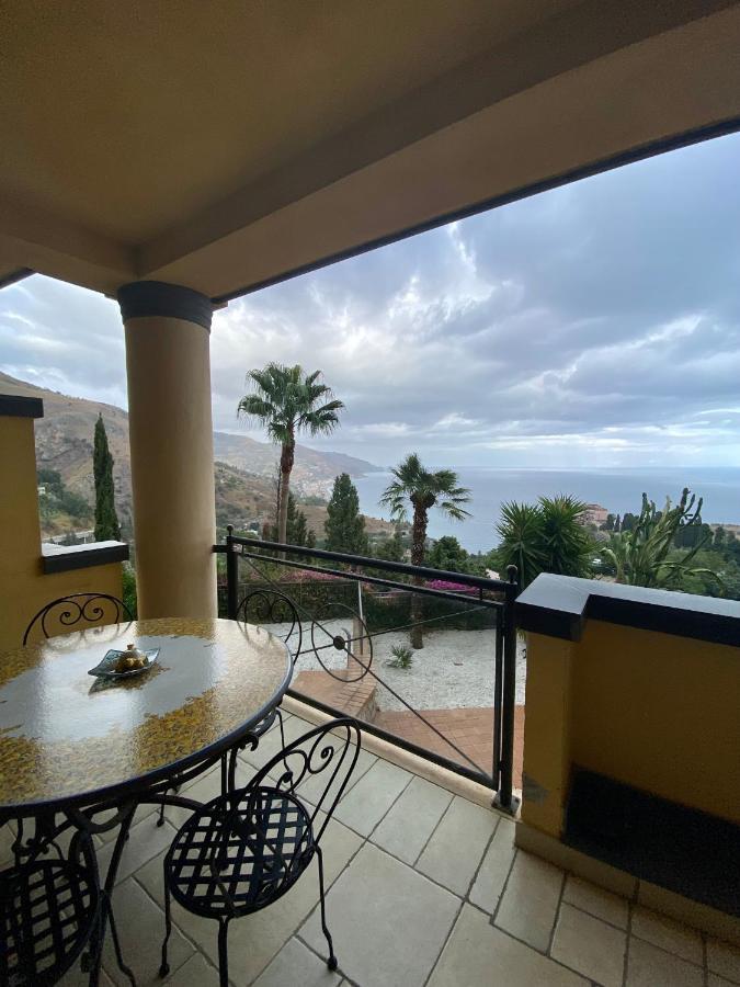 Taormina Bella Vista Apartment In Center With Pool By Taormina Holidays Dış mekan fotoğraf